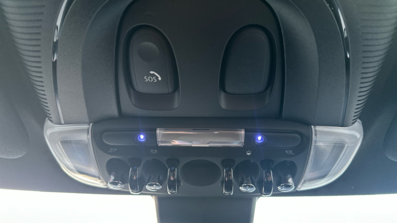 MINI Hatchback 135kW Cooper S Level 2 33kWh 3dr Auto Electric Hatchback